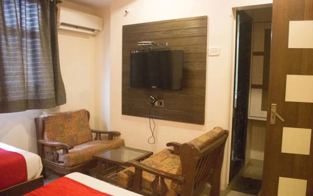 OYO 7154 Hotel Highland Residency
