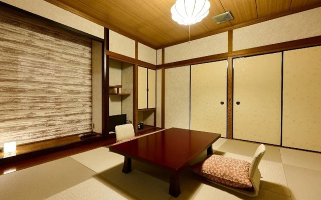 Amagase Onsen Seitenkaku