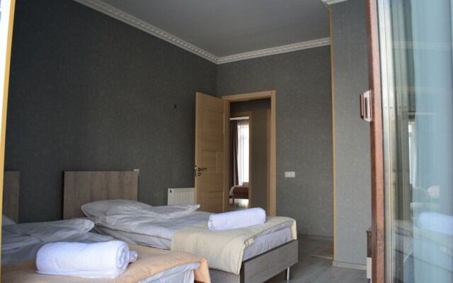 Hotel Elegant