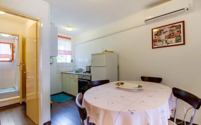 Apartment Mario