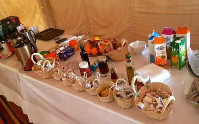 Saharansky Luxury Camp