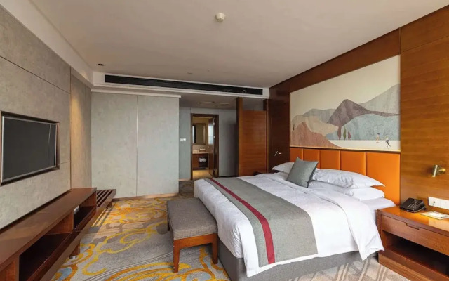Ramada Encore by Wyndham Jingzhou Shashi