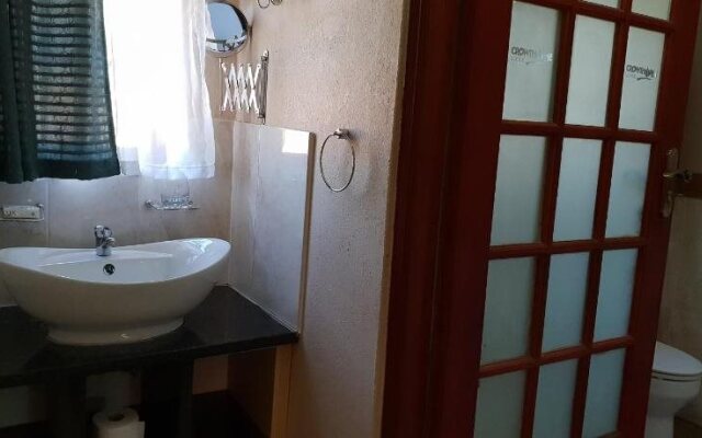 Kyalami Lodge