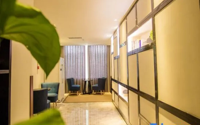 Golden Beach Boutique Hotel