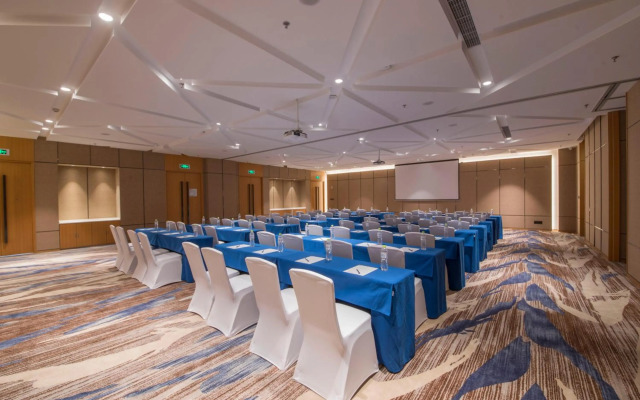 Holiday Inn Express Qingdao Chengyang Central by IHG