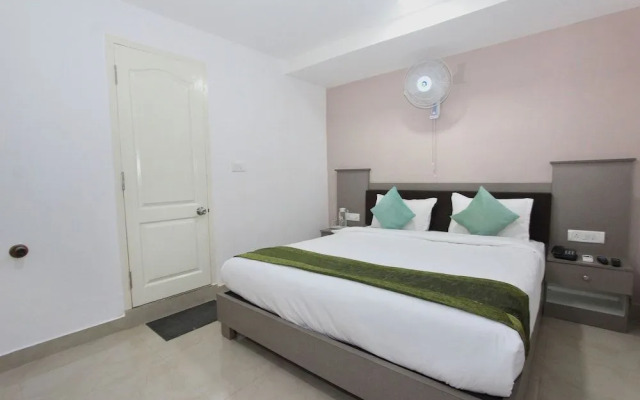 Amethyst Business Hotel by OYO Rooms