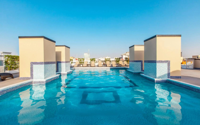 Golden Sands Hotel Apartments