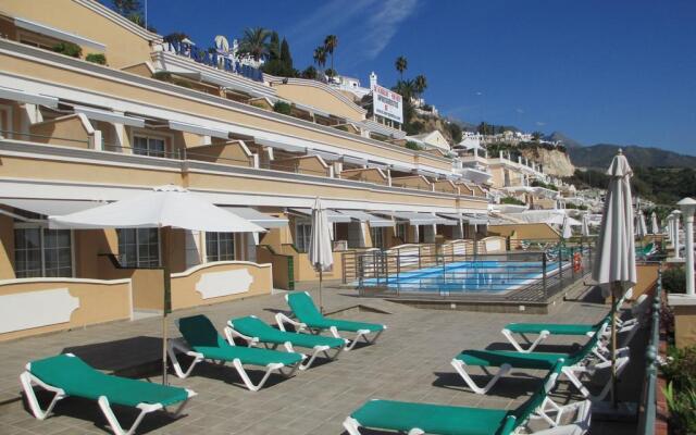 Nerja Bahía Apartamentos