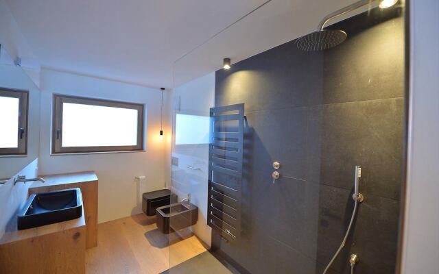 Apartment 4 Holiday - Apartment Villa Mayr