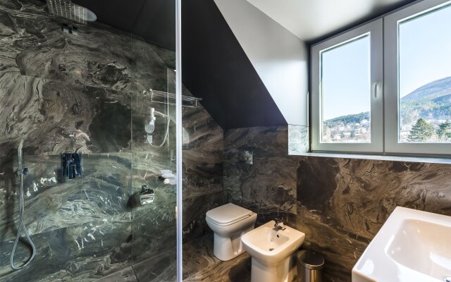 All Seasons Residence Hotel