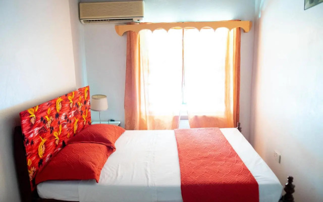 Tropical Breeze Guest House