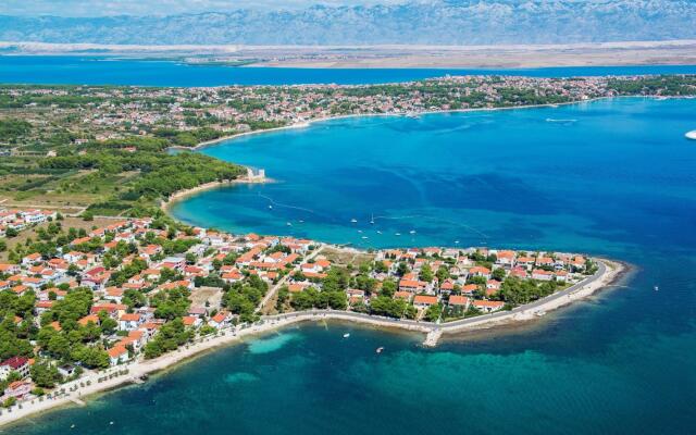 Branka - 80 m From Beach - H