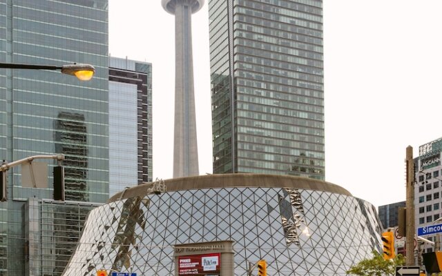 Yorkville Plaza by QuickStay