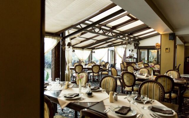 Hotel Classic Inn