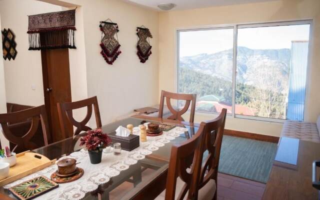 Sarah's Lodge