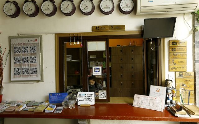 7 Sages International Youth Hostel