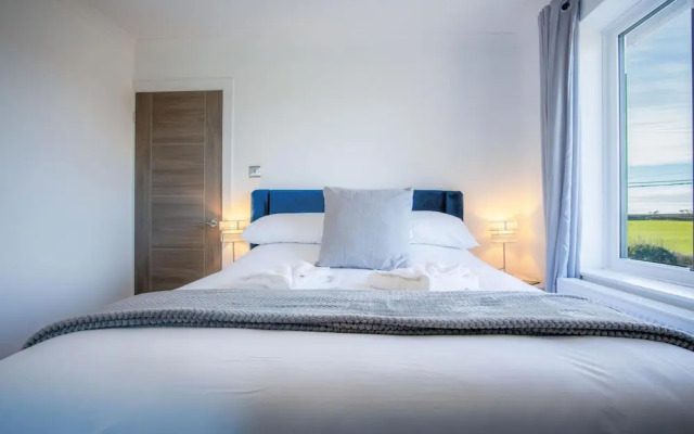 Vista Suite - 3 Bed Apartment - Ocean Breeze