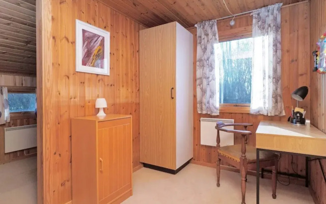 5 Person Holiday Home in Follenslev