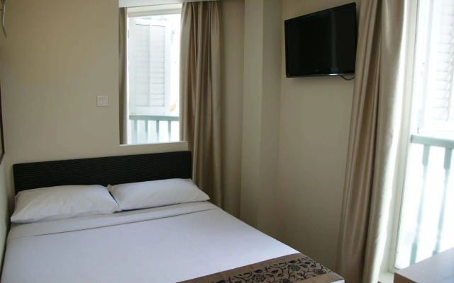 Philip Hotel