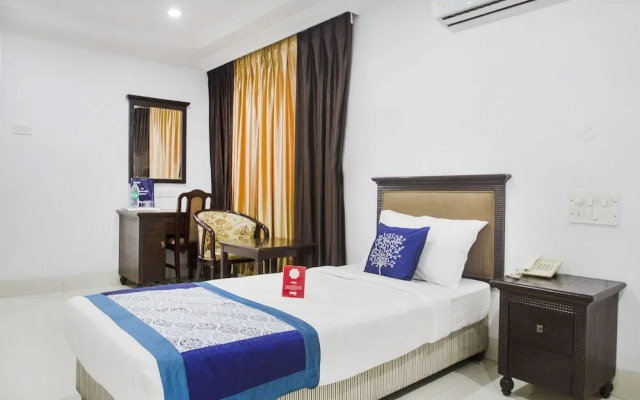 Hotel Srinivasa Central