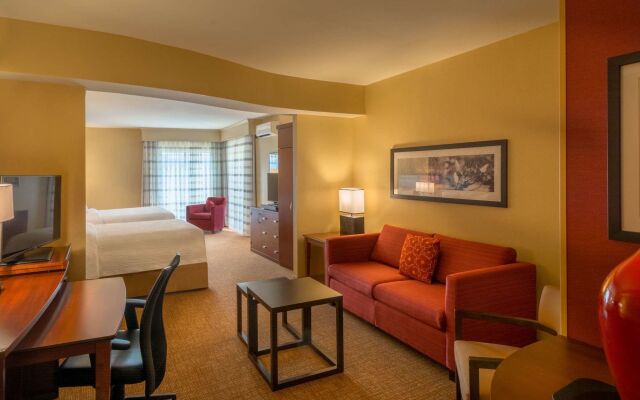 Courtyard by Marriott Charleston Downtown/Civic Center