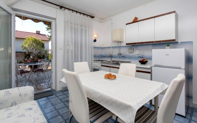 Nice Apartment in Pula With 2 Bedrooms and Wifi