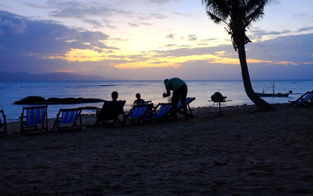 Thaniza Beachfront Resort