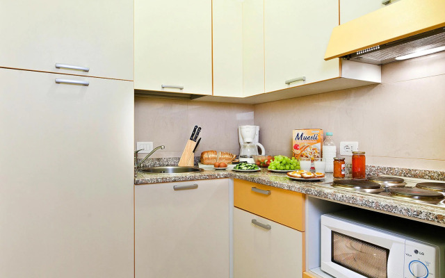 Apartment in Baveno with garage