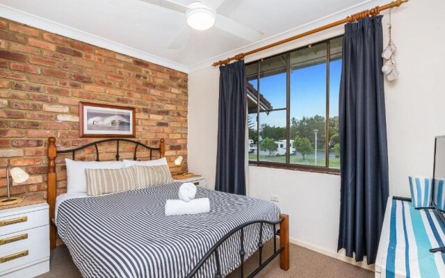 6/70 Lawson Street - Atlantis