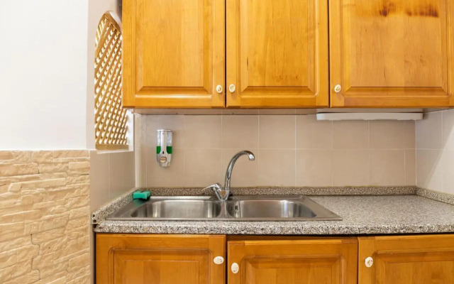 Nice villa only 100m from the beach