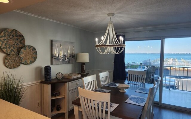 Thunder Island 114c 2 Bedroom Condo by RedAwning