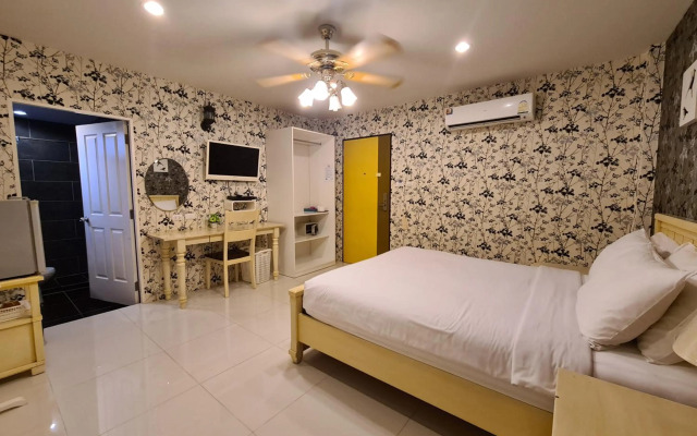 Baan Vanilla Summer Hua Hin