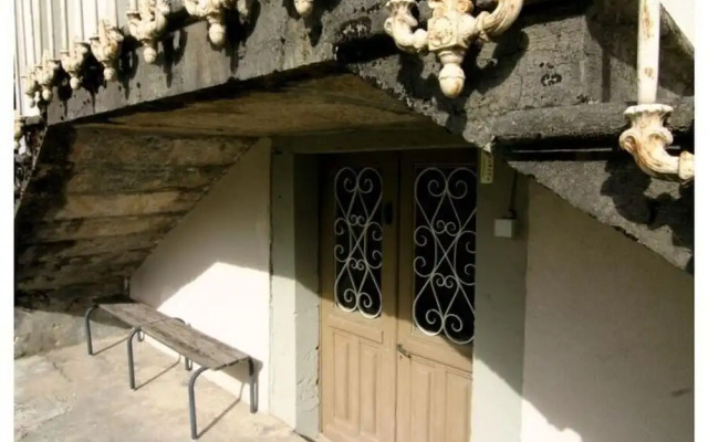 Pradia's Modern Retreat