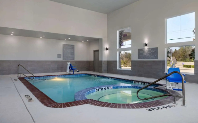 Spark by Hilton Nacogdoches