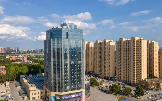Yunzhen Xiyue Esports Hotel (Hongqi Street Xinli Plaza Branch)