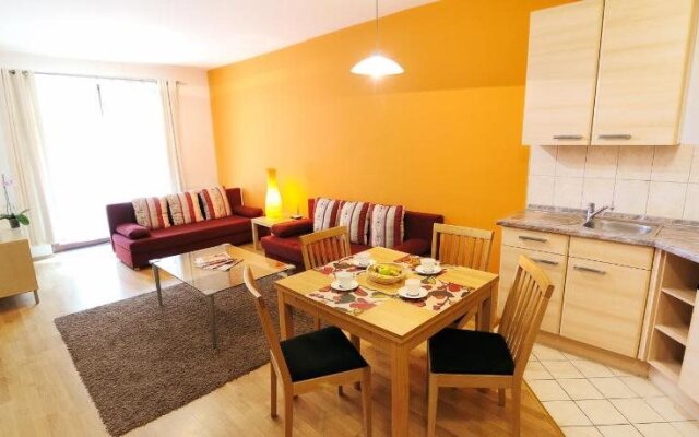 Leda Apartments