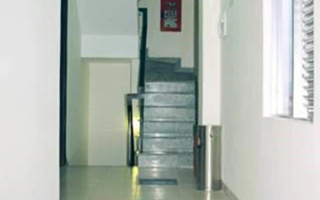 Remi hotel