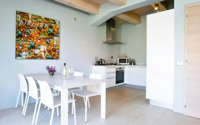 Luxury 2 Rooms Apt Azure in Siena Resort