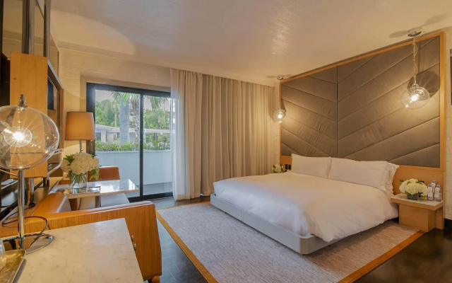 The Hollywood Roosevelt - Image 3
