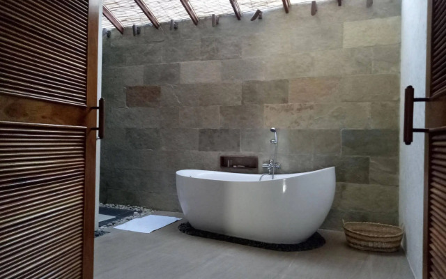 Bluewater Maribago Beach Resort