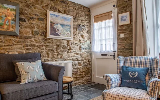 Bumblebee Cottage
