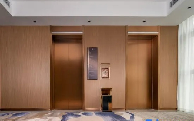 Tianwei Hotel (Guangzhou Zengcheng Zhongxin Subway Station Branch)