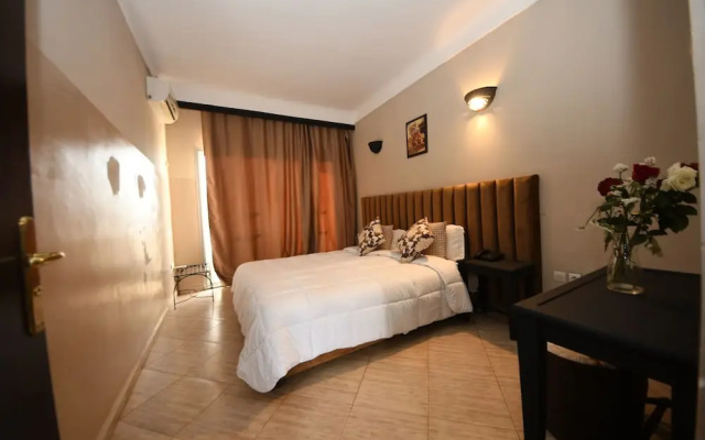 Aparthotel Agyad