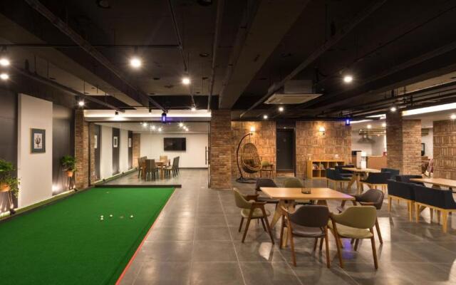 Brown Dot Hotel Busan Sajik Stadium