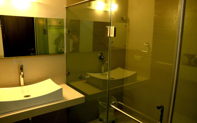 WoodSmoke resort & Spa