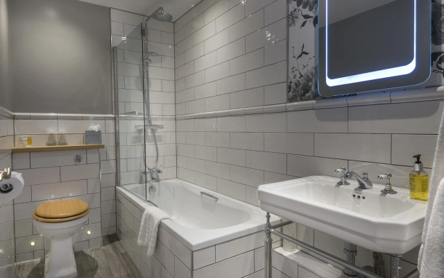 The Three Swans Hotel, Hungerford, Berkshire