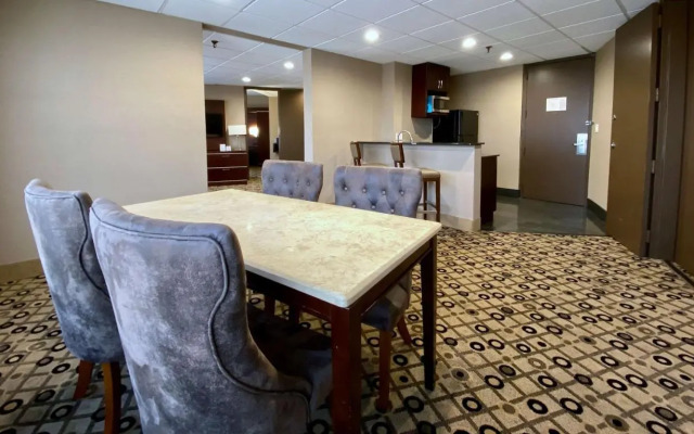 Radisson Hotel Southfield-Detroit