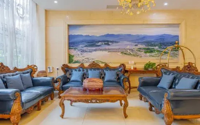 Jincheng Hotel