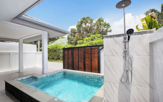 Holiday 2BR Jacuzzi Pool Villa Lancelot3