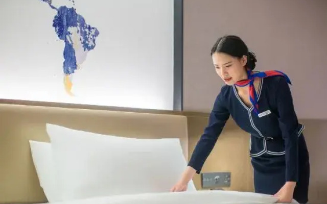 Guiyi Hotel (Guiyang Guanshanhu District Southwest International Trade City Store)